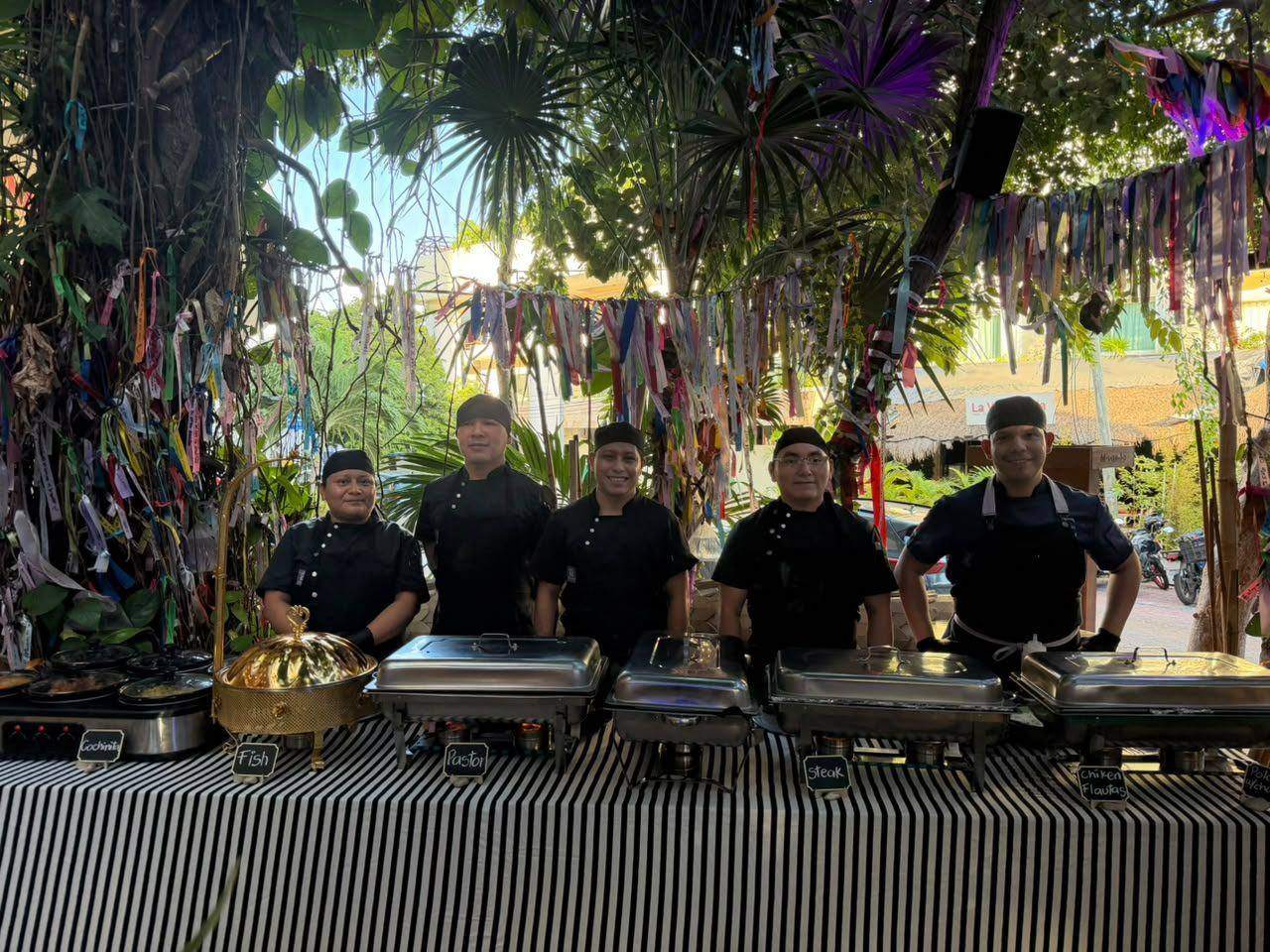 Barras, canapés y chef buffet