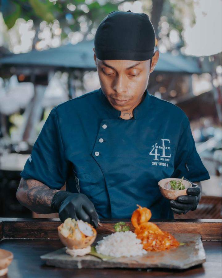 Chef emplatando